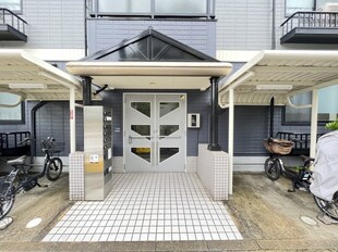 セルビシオ本山の物件外観写真